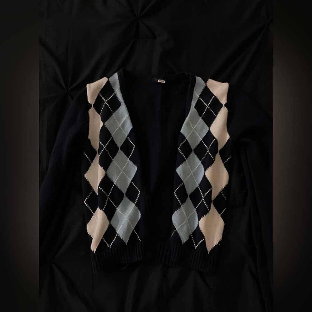 Brandy Melville Sweater